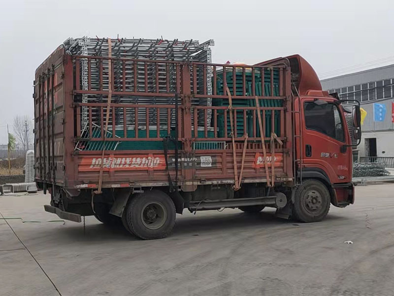 湖北發(fā)車2.4*1.8米產(chǎn)床